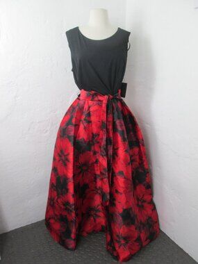 Alexa B 16W Flowy A-Line Maxi Evening Dress Red Floral Sweeping NWT